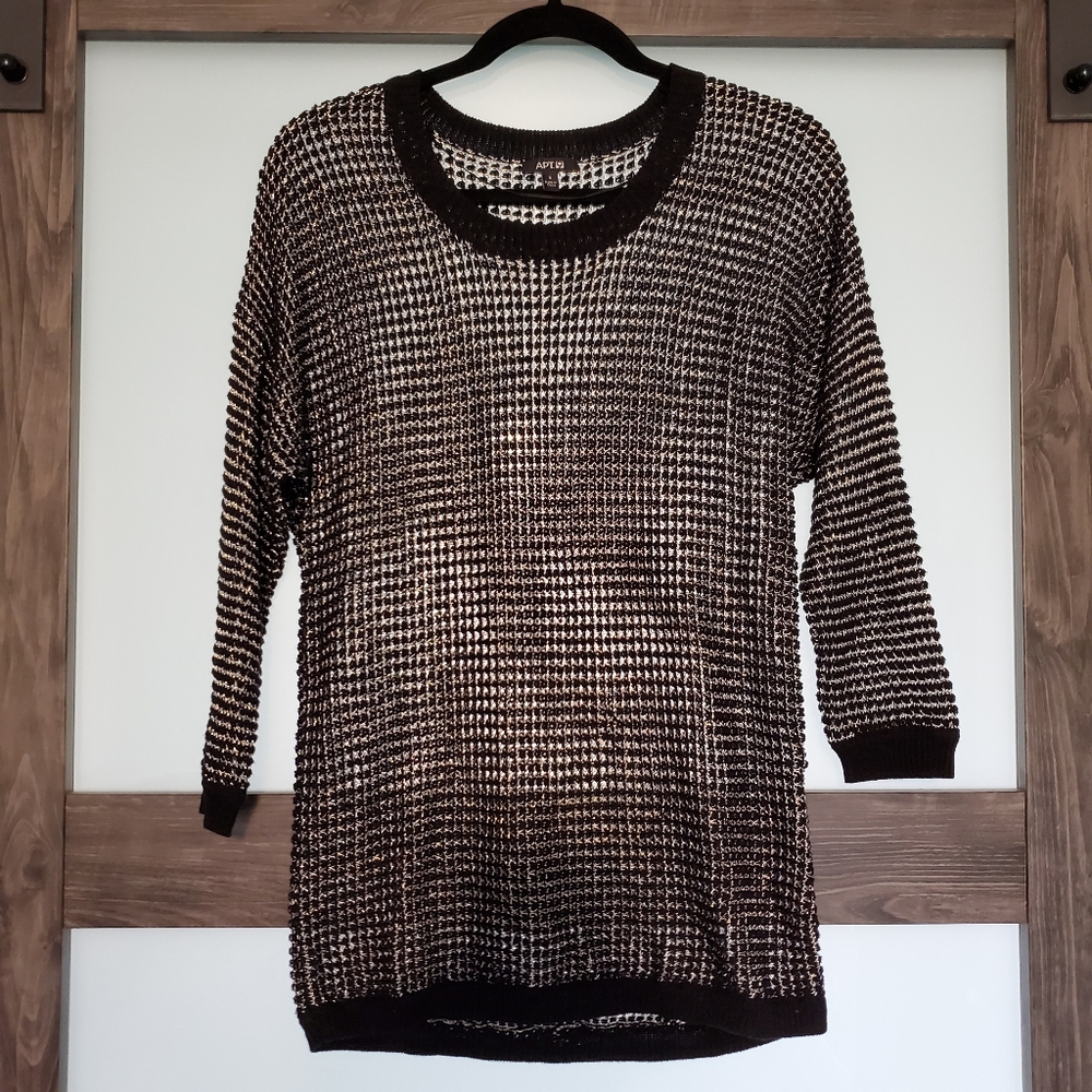 Metallic top